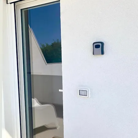 Crisalide A Mare בארי